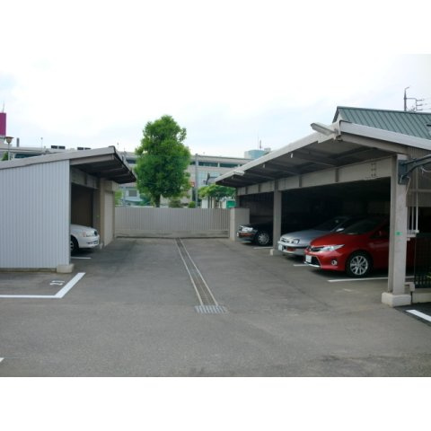 岐阜市正木の駐車場の駐車場|32から39