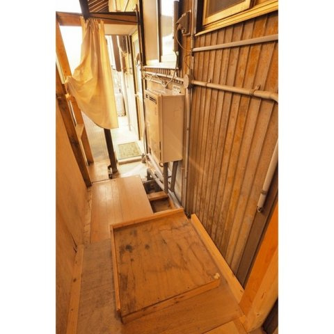 上川手貸家のその他|洗濯機置場