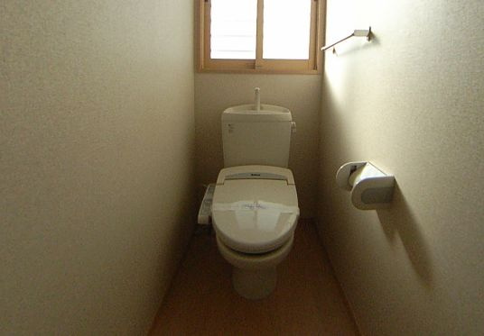 グレイスコートDのトイレ|シンプルで使いやすいトイレです