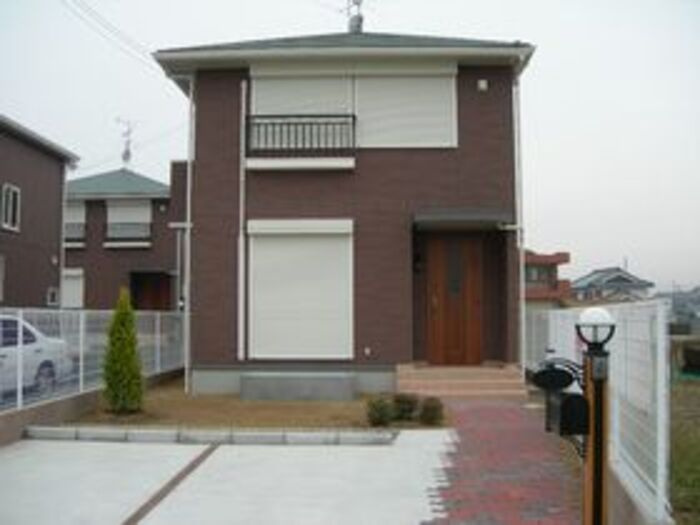 グレイスコートD