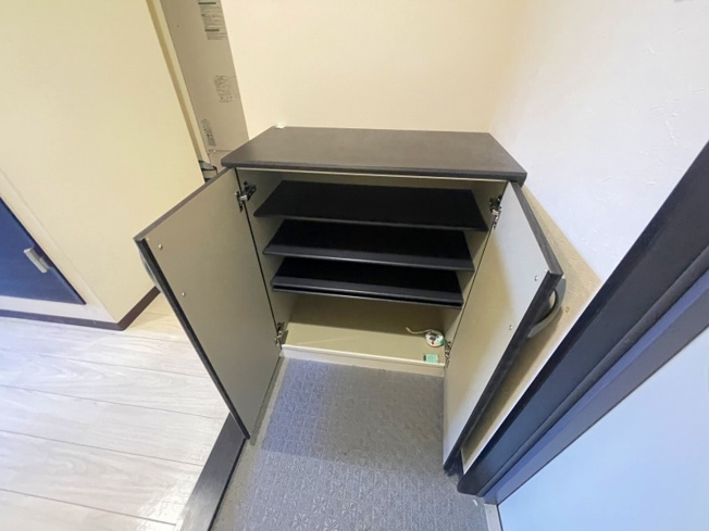 【玄関】 | アームスコート若江岩田