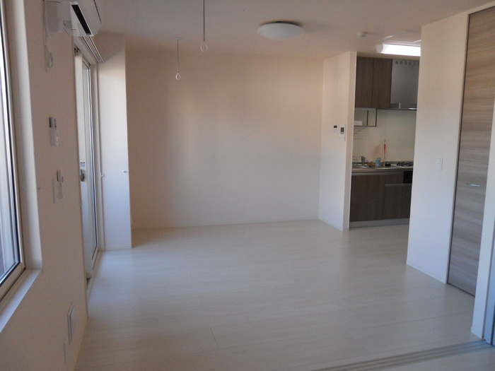 バレンタインハウス温泉町の居間・リビング|リビング