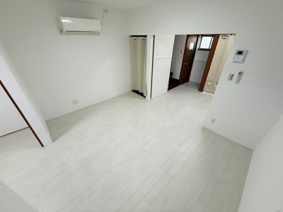 【居間・リビング】 | 一津屋5丁目戸建