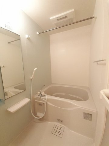 ラ・シュシュの浴室|ゆったり過ごせるお風呂です