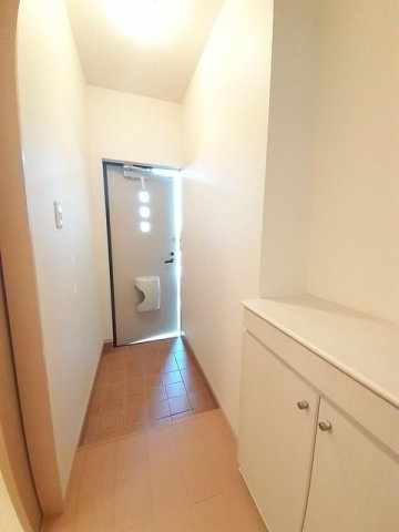 ラ・シュシュの玄関|収納もある玄関です