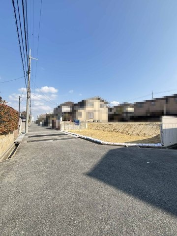 美賀多台２丁目土地　１号地の前面道路含む現地写真|北西側公道幅員約6.0ｍ