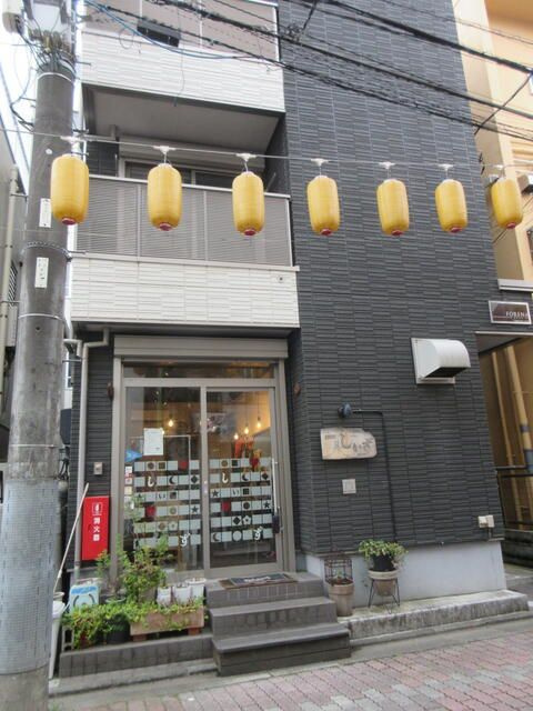 フォレナ貸店舗の外観