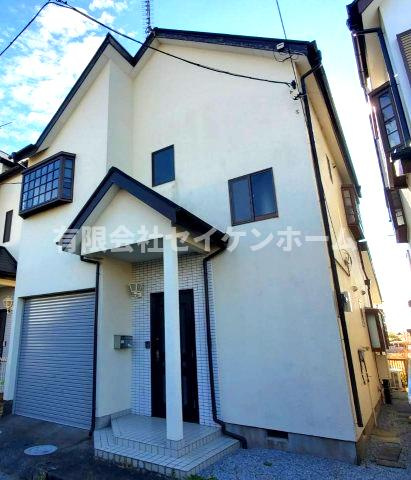 熊谷市大麻生　中古住宅の外観