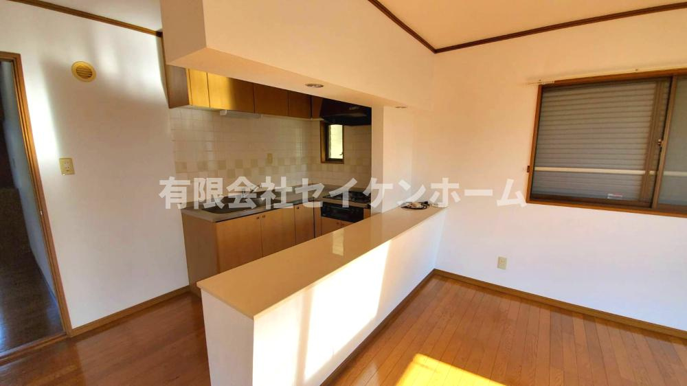 熊谷市大麻生　中古住宅のキッチン