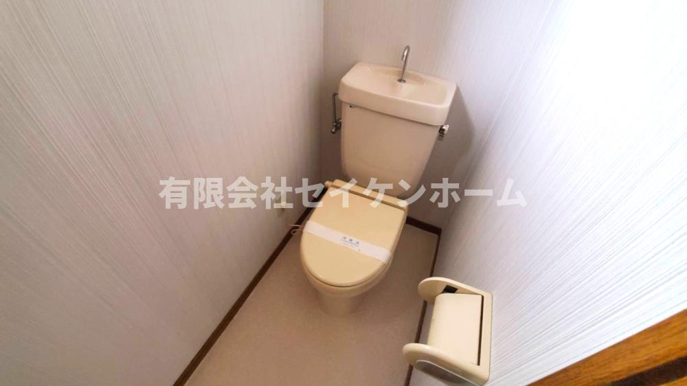 熊谷市大麻生　中古住宅のトイレ