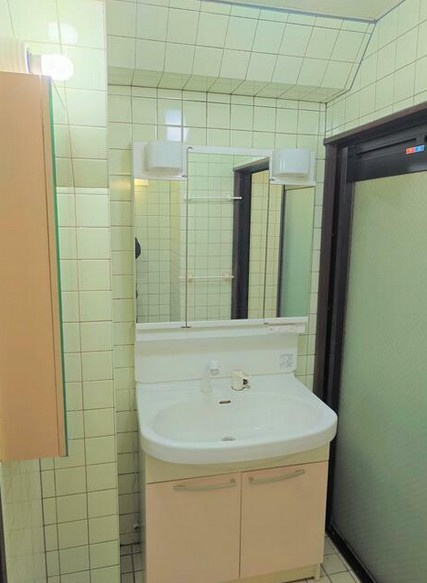 【洗面所】