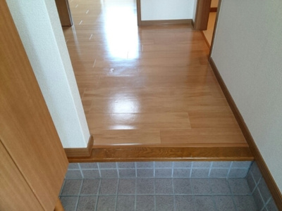 【玄関】 | プレッソ・ガレ壱番館