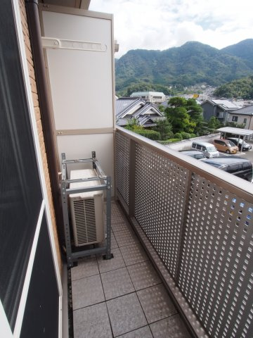 ＳＥＲＡＰＨ　ＣＯＵＲＴのバルコニー