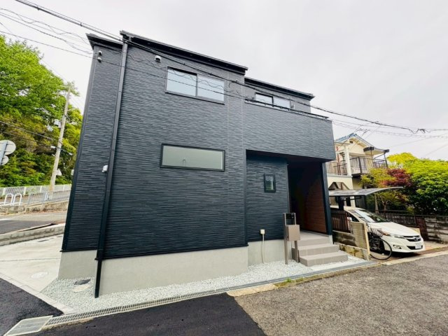 角地につき陽当り・通風良好　垂水区西脇1丁目　限定1棟の前面道路含む現地写真