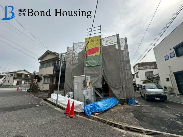 角地につき陽当り・通風良好　垂水区西脇1丁目　限定1棟の前面道路含む現地写真