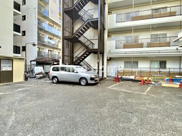 菊川グリーンハイツの駐車場|敷地内駐車場