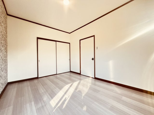 千鳥が丘2丁目戸建の居間・リビング