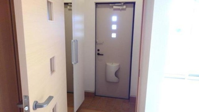 【玄関】 | レフィナード