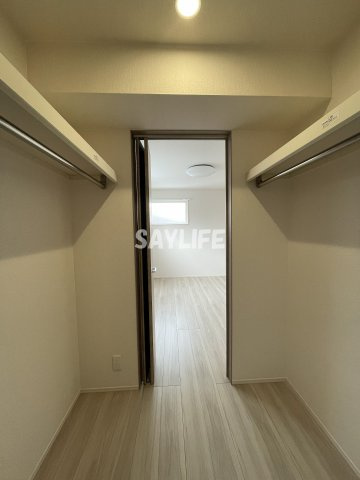 スプランデュール高井田の収納