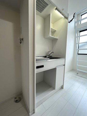 Casa 平井のキッチン|別号室イメージの為、現状を優先致します。