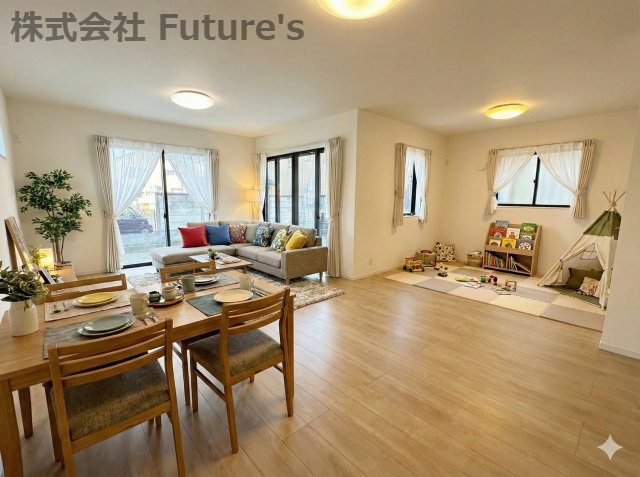 三郷市高州2丁目　新築戸建　全1棟