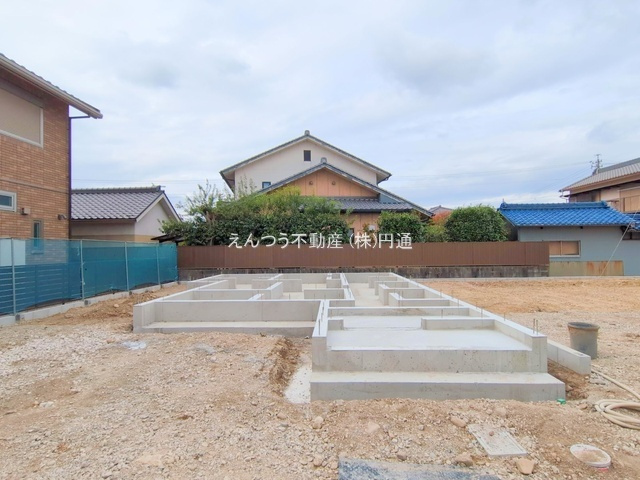 グラファーレ川村町5棟の外観