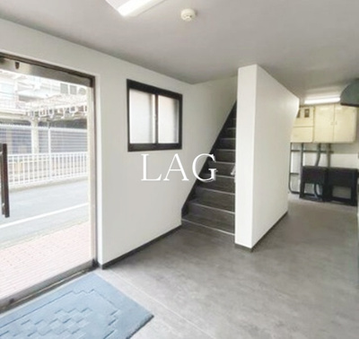 【エントランス】 | ウエストインパート１３ | エントランスです。