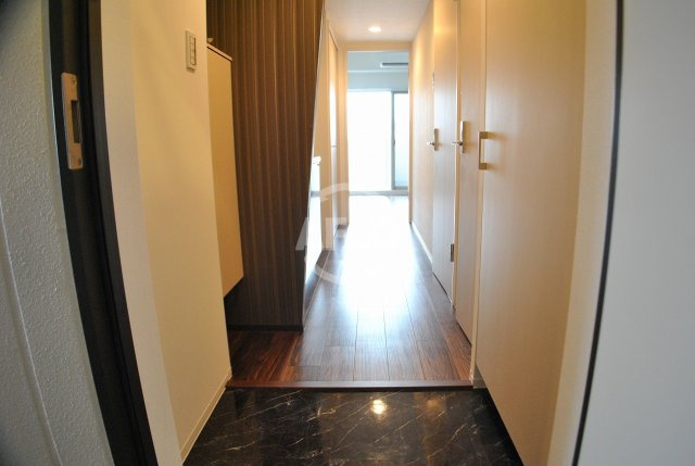 プレミアムコート谷町4丁目の玄関|プレミアムコート谷町4丁目　玄関