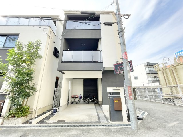 枚方市川原町　中古一戸建て