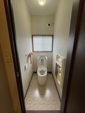 中古住宅　日野南8丁目のトイレ|2F