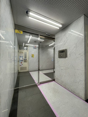 【その他共用部分】 | キャッスル桜木 | エントランスはオートロック付きで安心！