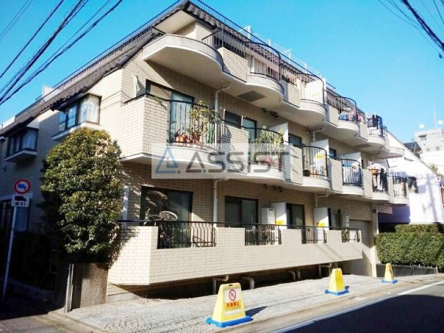 リバティーハウス 