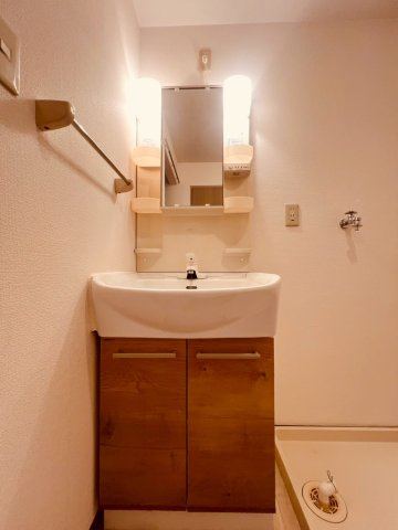 ウエストアヴェニューのその他