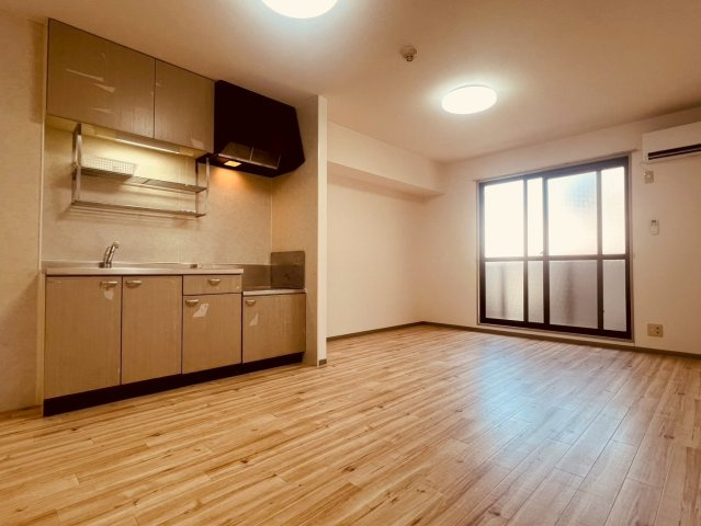 ウエストアヴェニューの居間・リビング