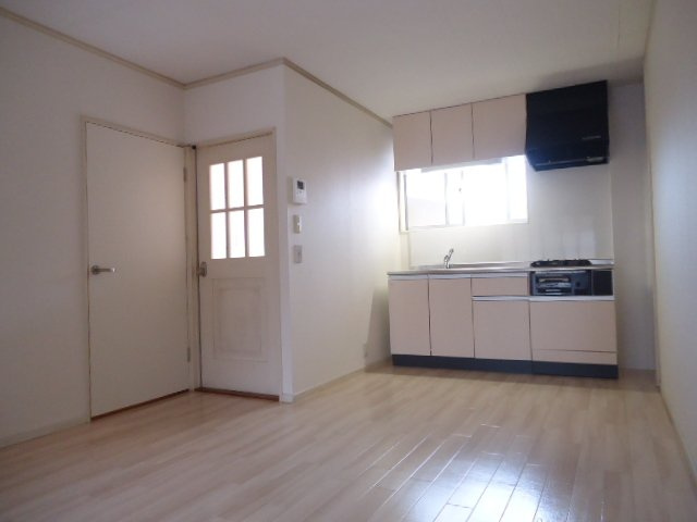 メゾン城土A棟（北）・B棟（南）の居間・リビング|リビング（イメージ）