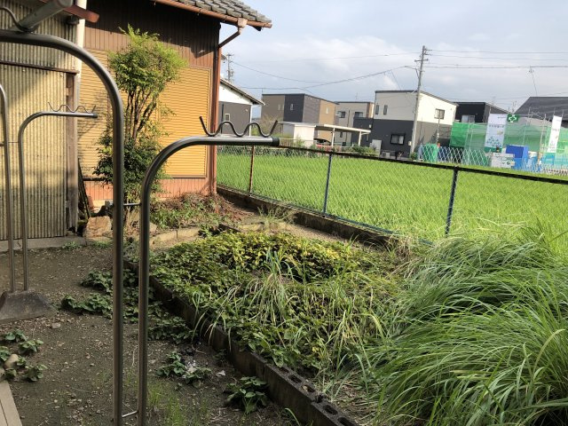 中古住宅　江吉良町の庭