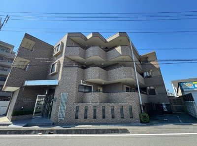 【外観】 | ロイヤルステージ新所沢 | 「新所沢」駅、「航空公園」駅２駅利用可能で徒歩10分圏内！生活利便施設が整った暮らしに便利な住環境です！