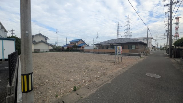 土地　西之川町1丁目の前面道路含む現地写真