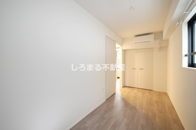 レジュールアッシュ谷町四丁目グランクラスの洋室