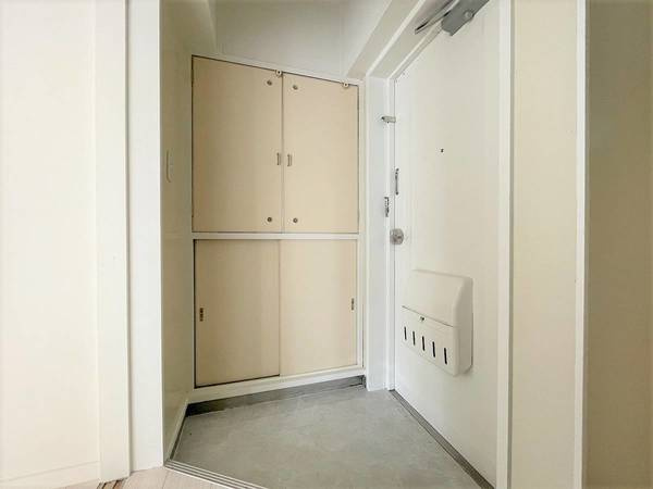 ビレッジハウス上尾向原3号棟の玄関|ビレッジハウスの同一物件・同一タイプの間取りの写真です