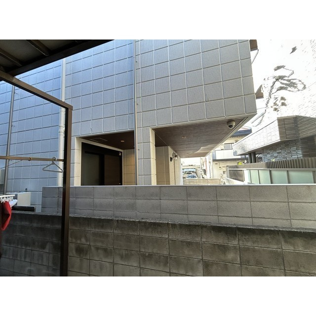 ガーラ141の玄関|シンプルで使いやすい玄関です