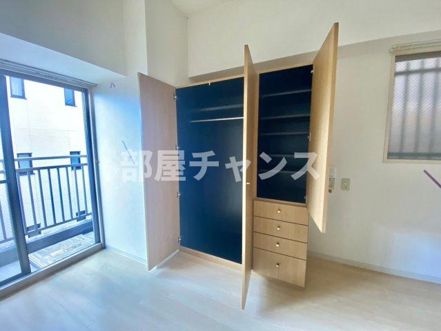 アル・ドゥ・6の収納