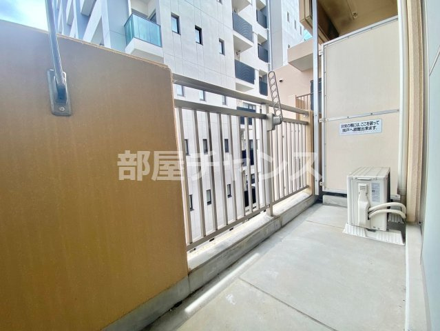 アル・ドゥ・6のバルコニー