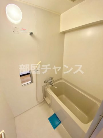 アル・ドゥ・6の浴室