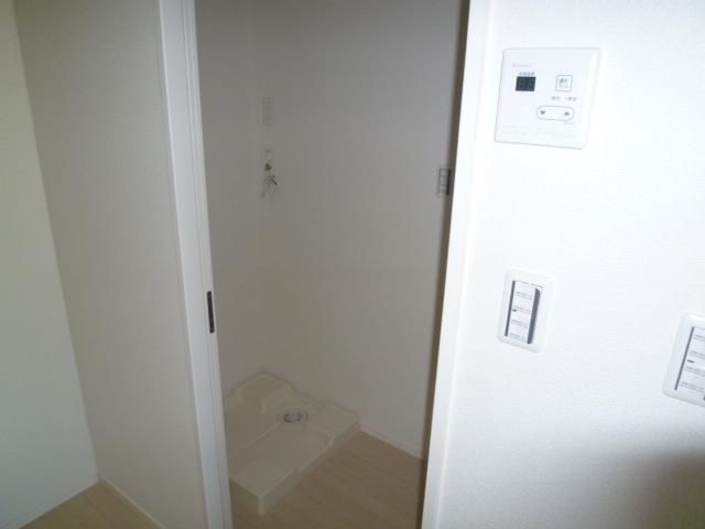 ルピナスの内装|明るい色調の室内です