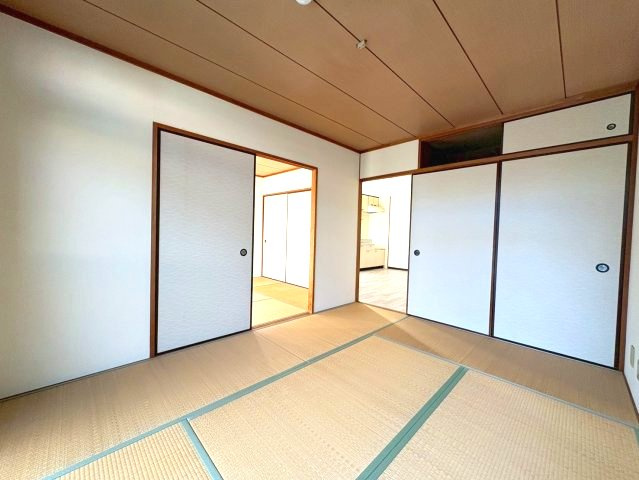 ヴィルフォーレミチハタの和室
