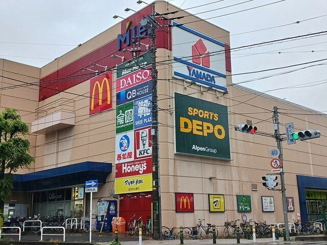 ロイヤルパークの周辺|ミエルかわぐちまで396m