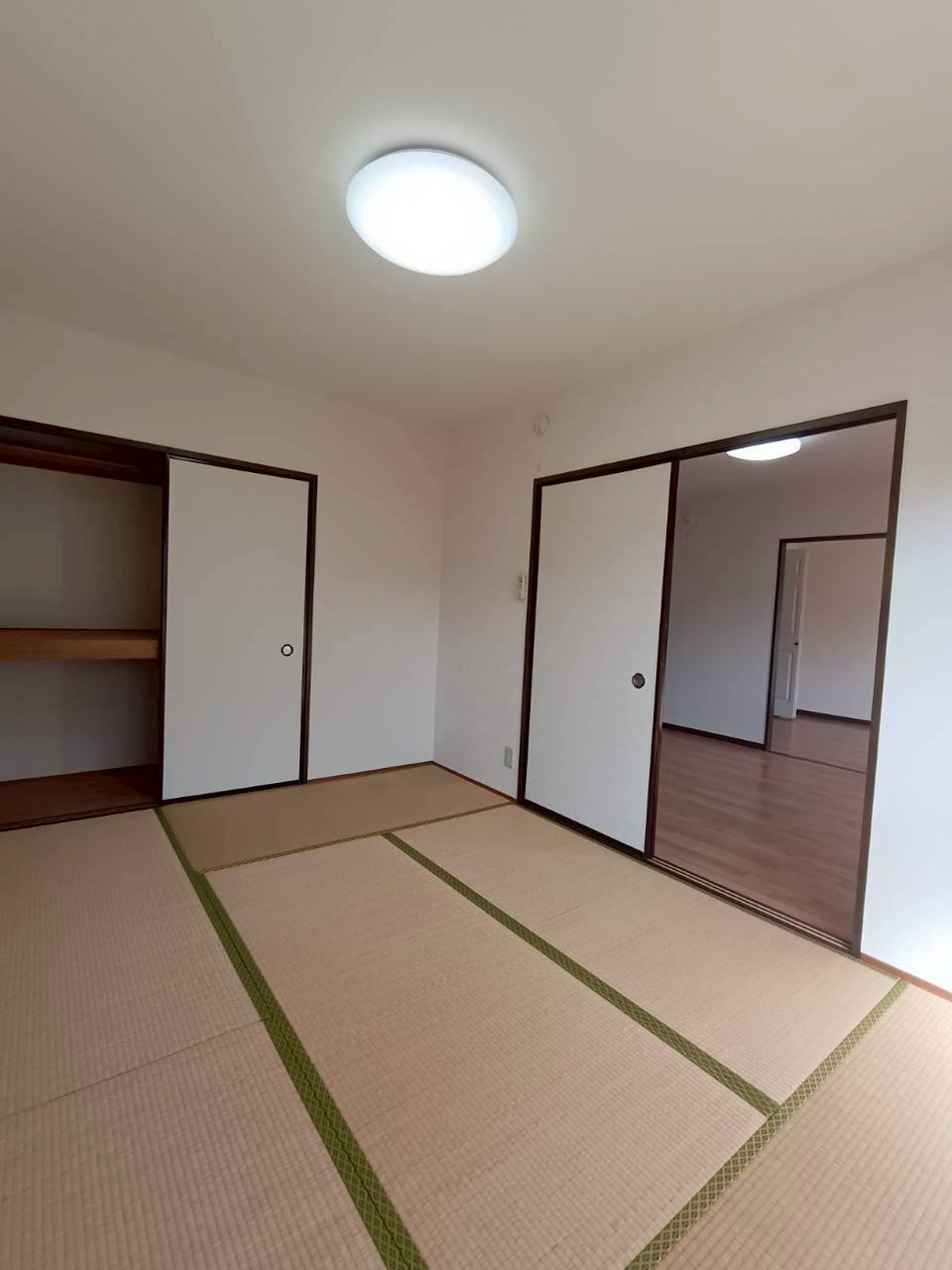 フォレストコート一番館の和室