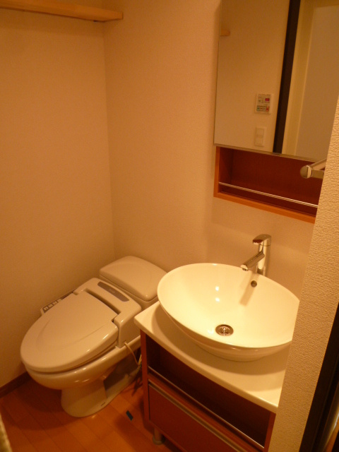 リブリ・ストラダーレのトイレ|シンプルで使いやすいトイレです