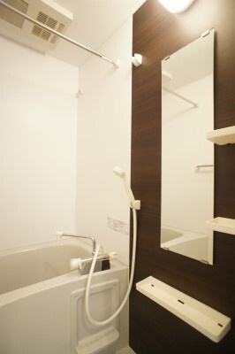 リブリ・SUNエースⅡの浴室|日々の疲れを癒すお風呂付です